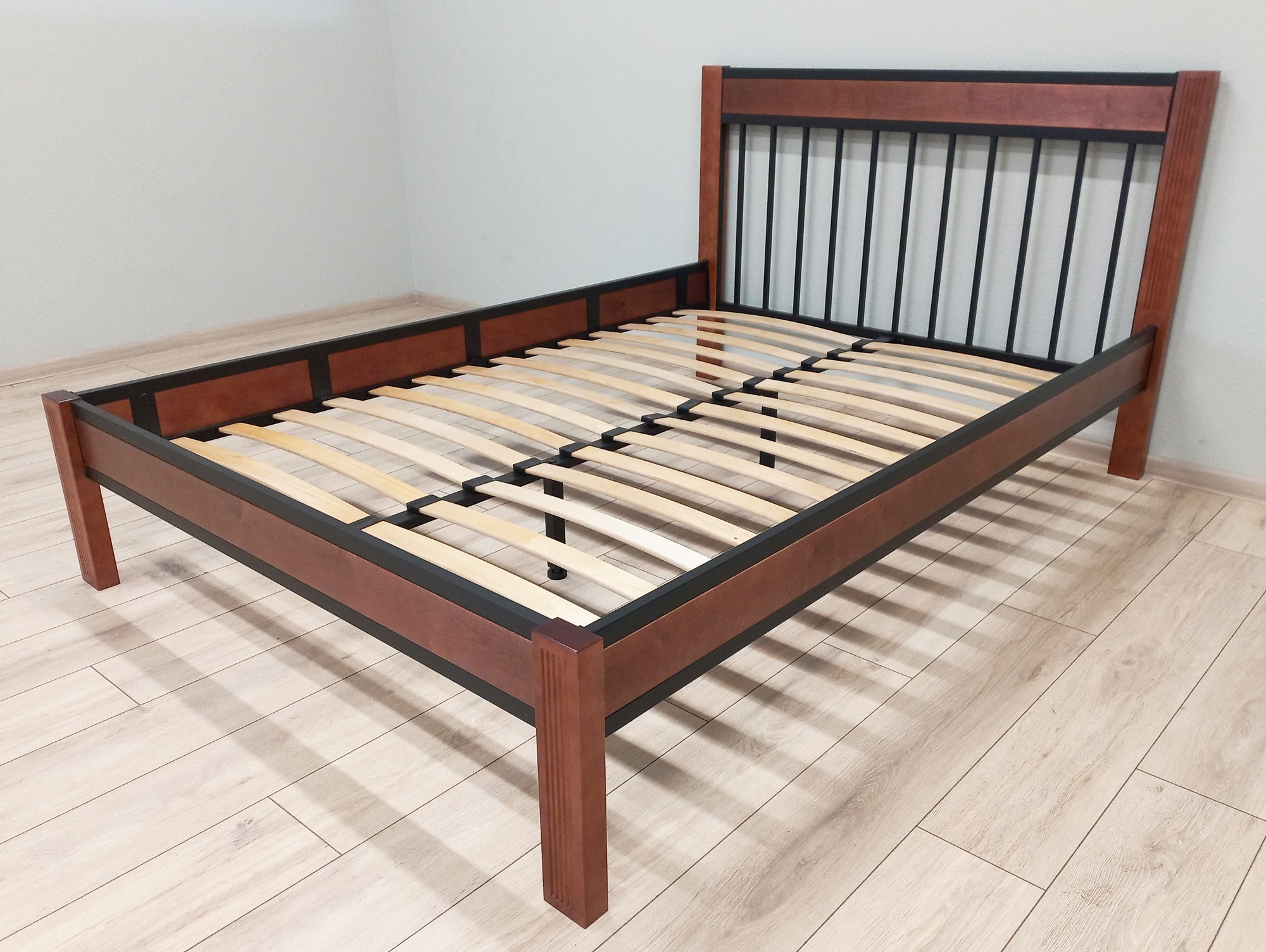 Кровать Агата черный-махагон ГЗМИ