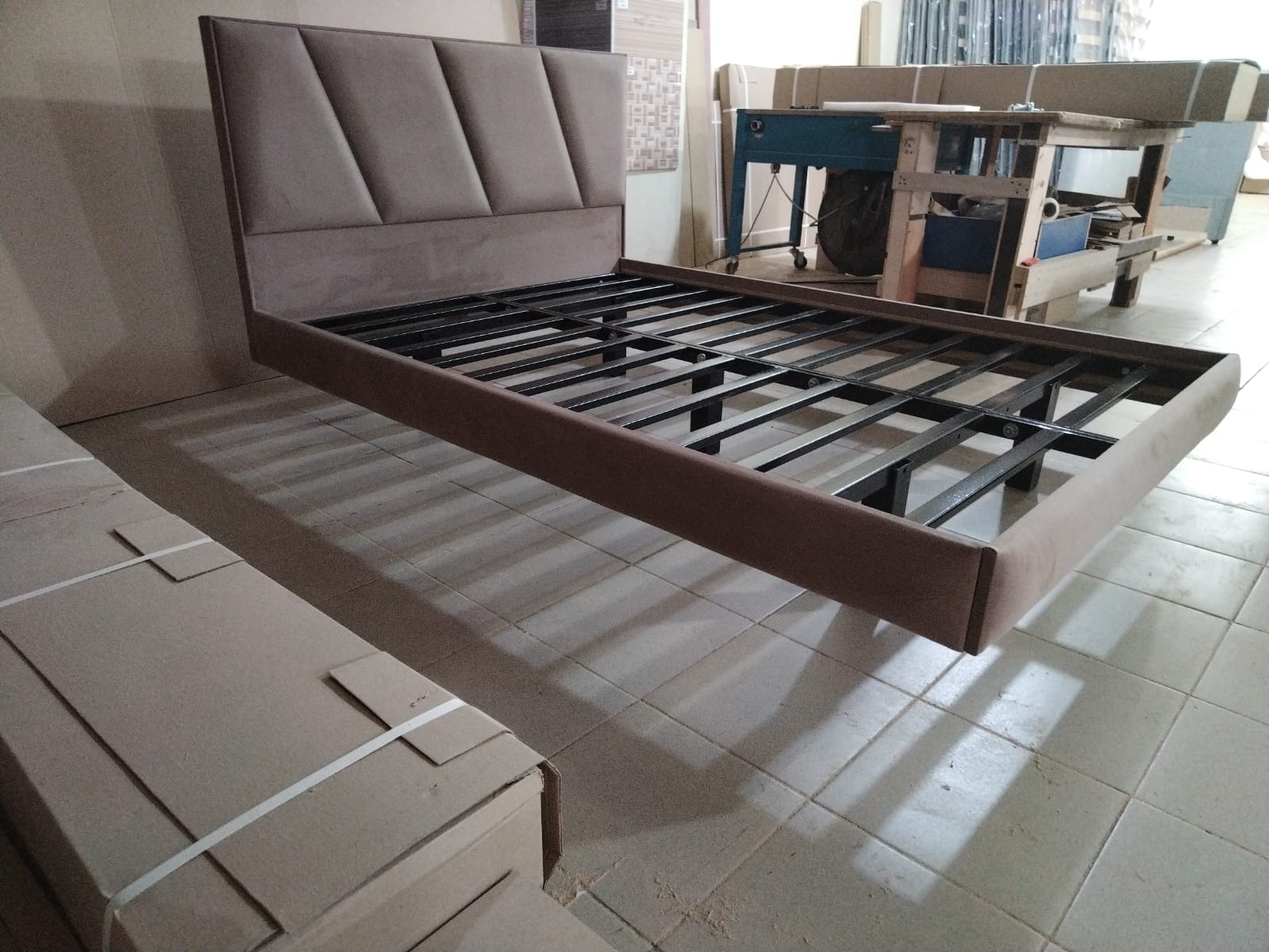 Кровать Ника Дьяконов