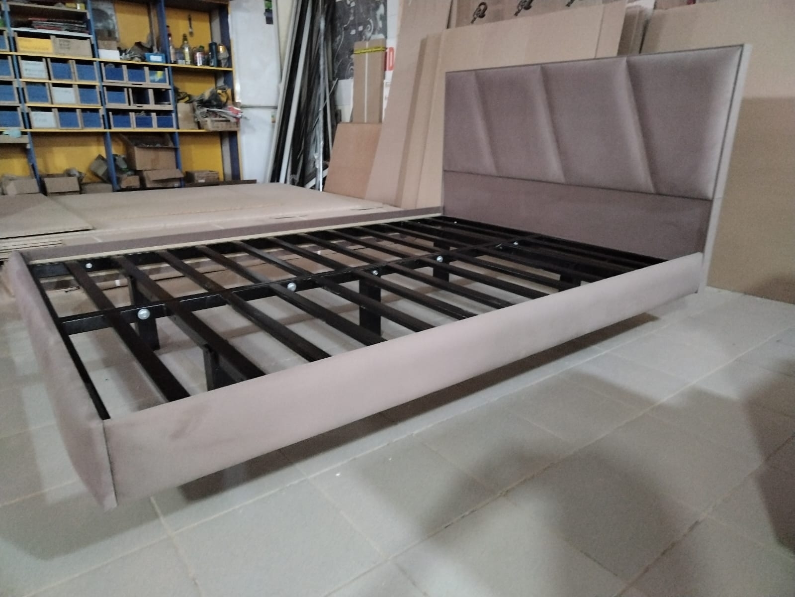 Кровать Ника Дьяконов